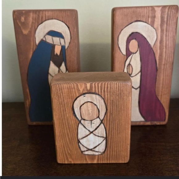 Handcrafted Wooden Nativity Set - Blue, Red, White Hand Painted 3pc - Picture 3 of 15